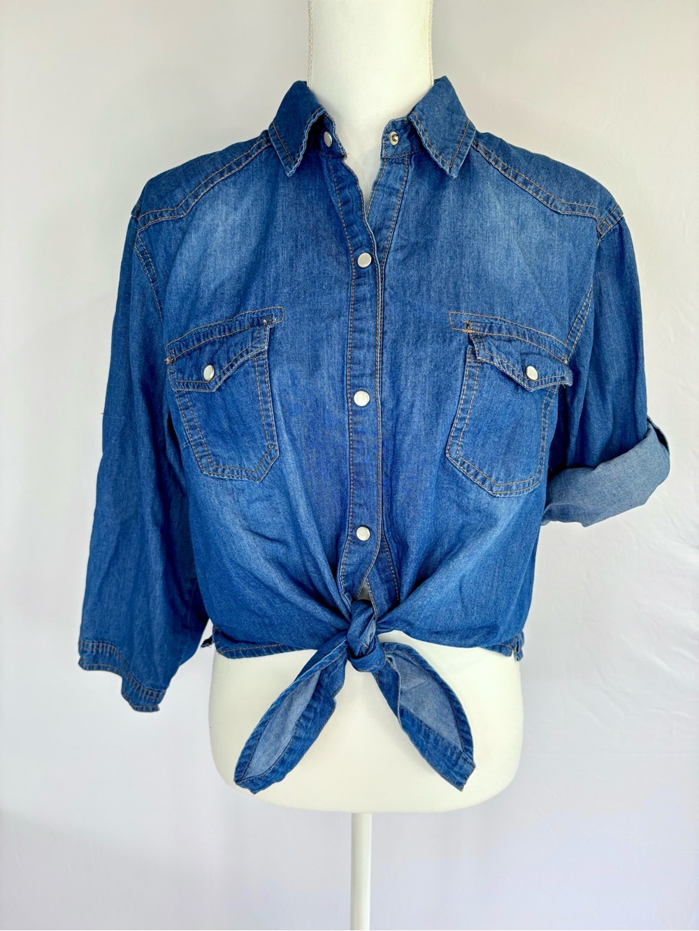 Rokadou Crop Chambray Denim Tie Front Button Down Shirt Size XL